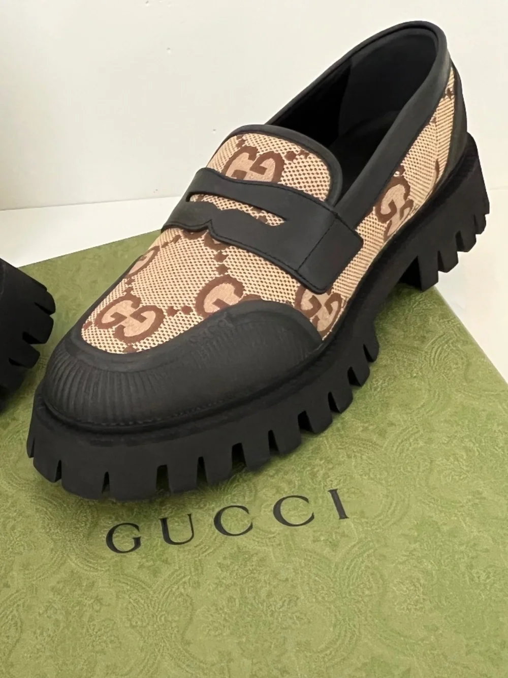 Gucci Men's Shoes Maxi GG Slip On Loafers Rubber Fabric Leather Size 10.5 US 11